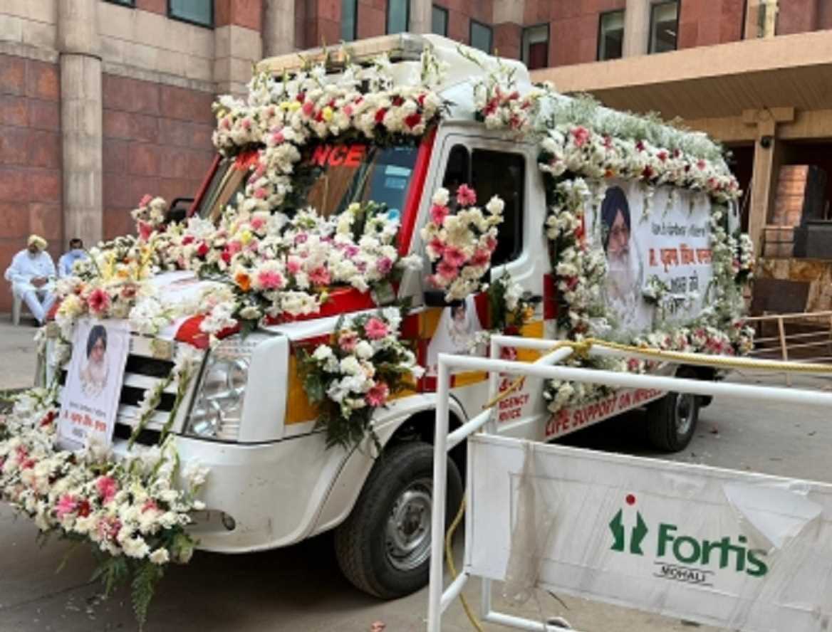 बादल का अंतिम संस्कार गुरुवार को, पंजाब में अवकाश घोषित